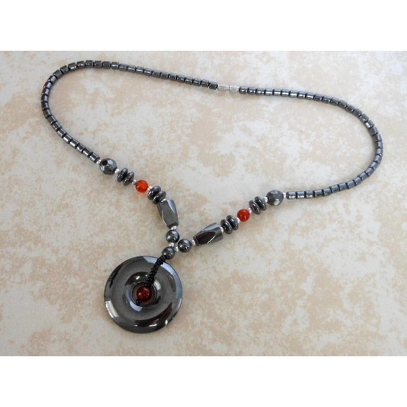 Vintage Hematite & Red Jasper Necklace Donut Pendant 18" - Picture 1 of 8